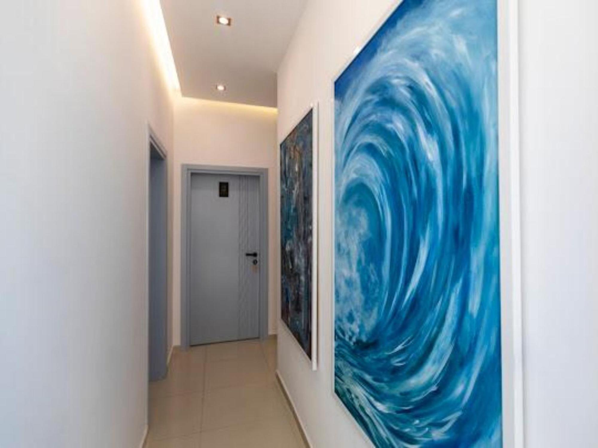 Summer Hotel Wlora