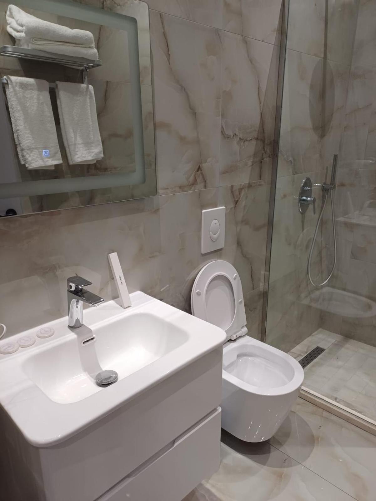 Summer Hotel 4*